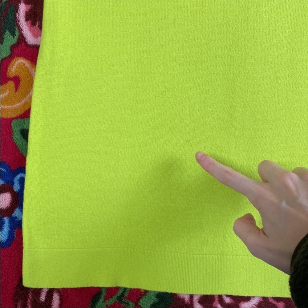 GAP Neon V Neck Boyfriend Slouchy Summer Sweater - Picture 7 of 9
